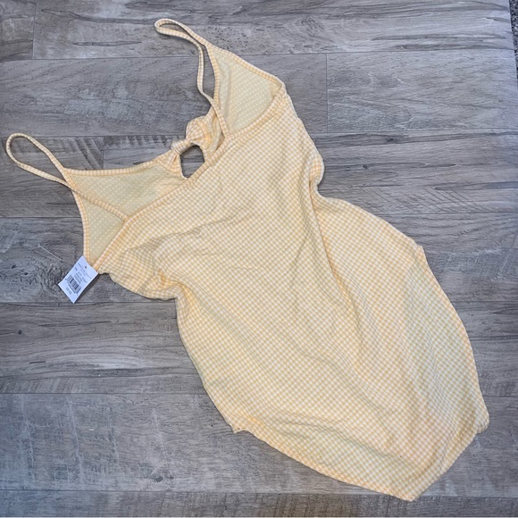 American Eagle Soft Gingham Check Bow Front Bodysuit - Picture 8 of 10